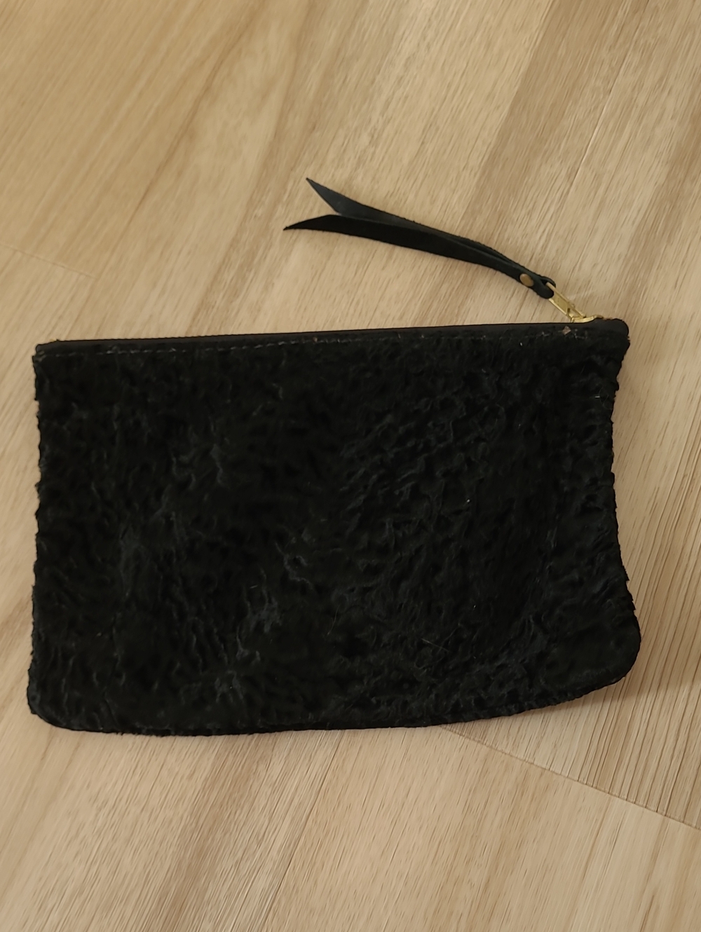 Lamb Pouch